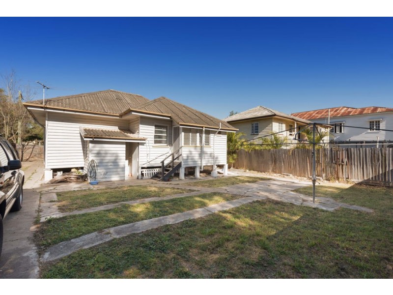 11 Albert St, Rocklea QLD 4106