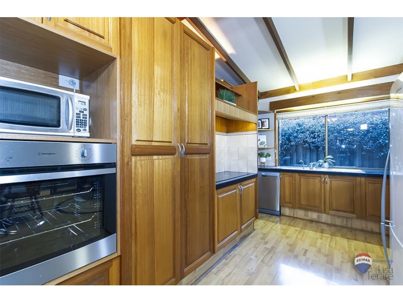 39 Lugano Street, Riverhills QLD 4074