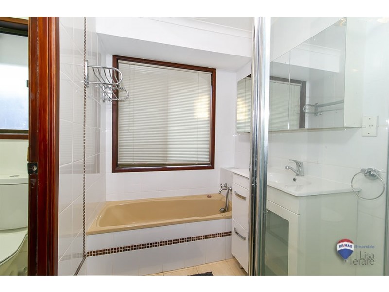 60 Andaman Street, Jamboree Heights QLD 4074