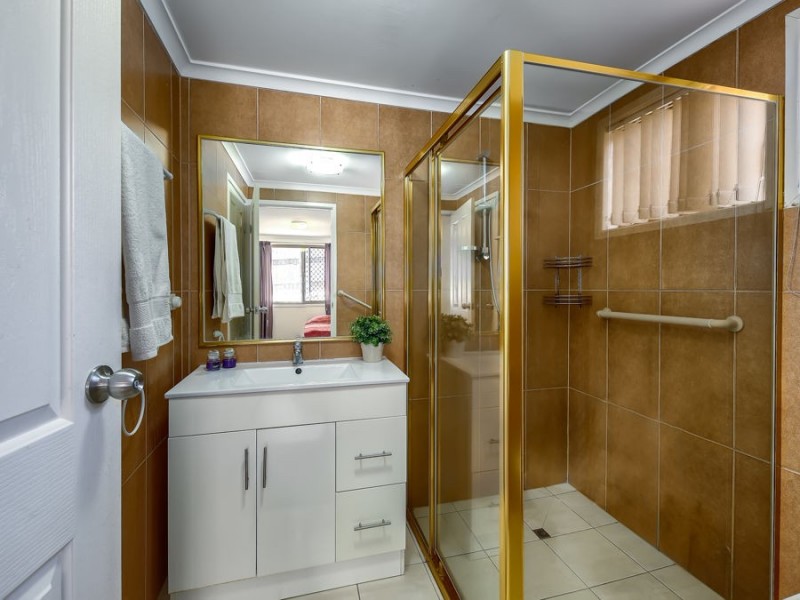 55 Port Street, Middle Park QLD 4074