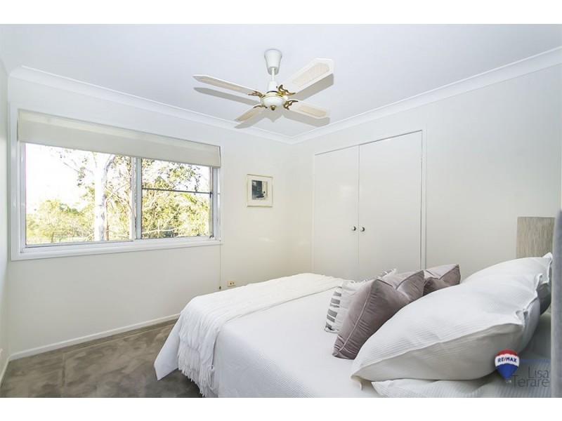6 Eriboll Close, Middle Park QLD 4074