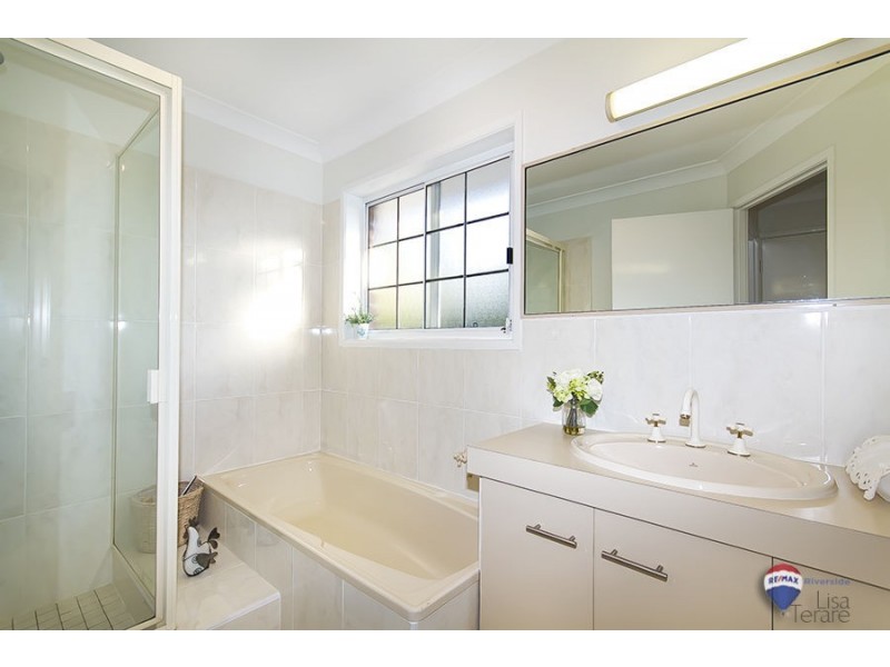 6 Eriboll Close, Middle Park QLD 4074