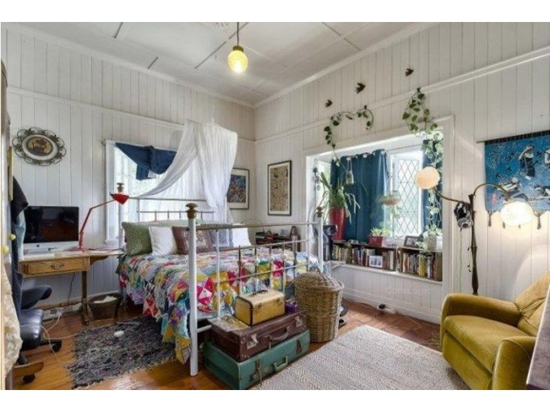 13 Borva Street, Dutton Park QLD 4102