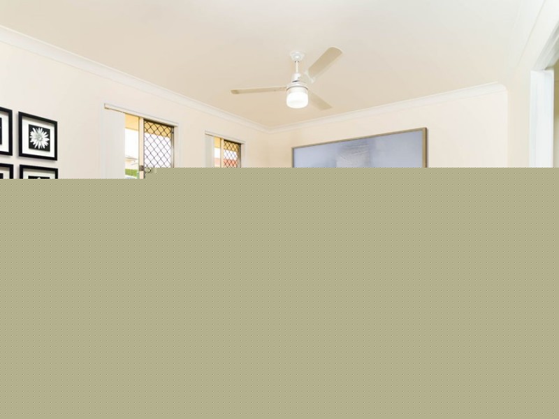 25 Eric Drive, Blackstone QLD 4304