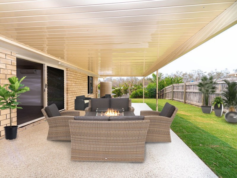 25 Eric Drive, Blackstone QLD 4304