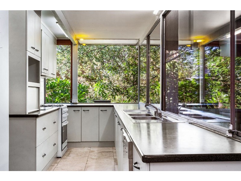 11 Kianga Street, Graceville QLD 4075