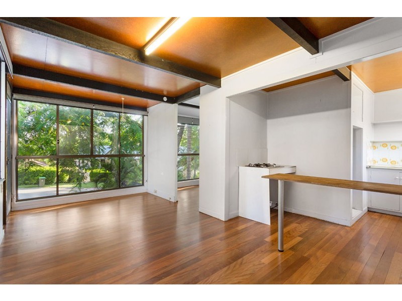 11 Kianga Street, Graceville QLD 4075