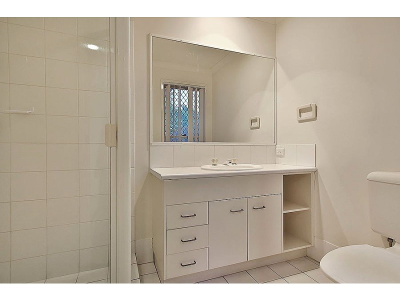 33 MacQuarie Circuit, Forest Lake QLD 4078