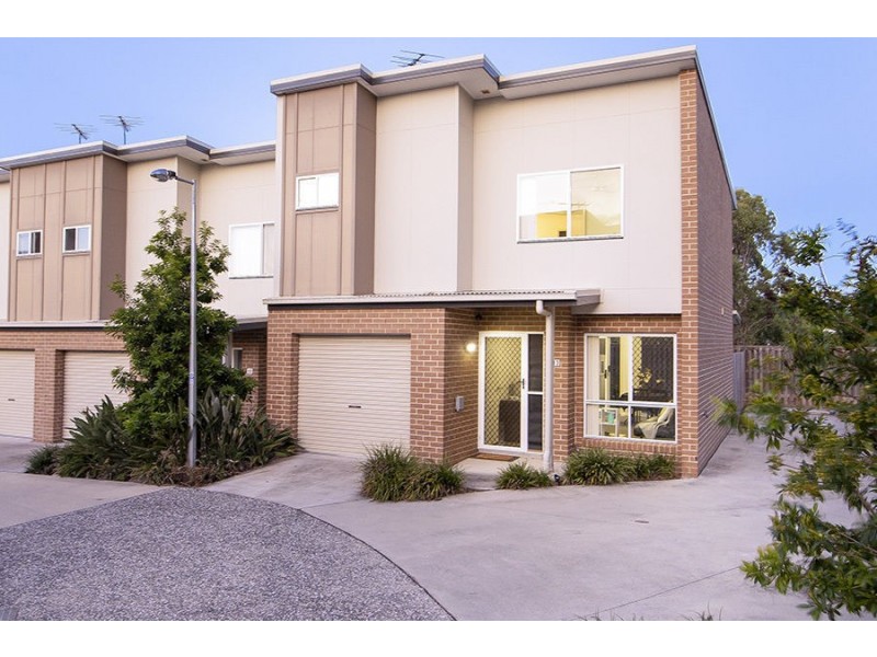 13/39 River Road, Bundamba QLD 4304