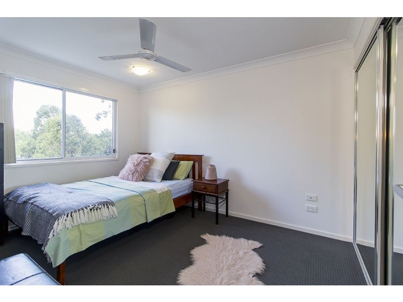 13/39 River Road, Bundamba QLD 4304