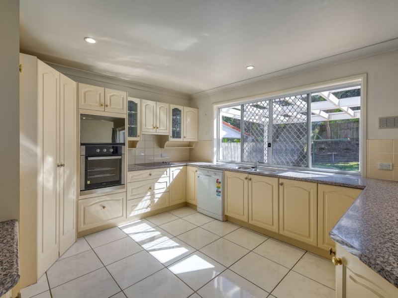 20 Cedar Place, Stretton QLD 4116