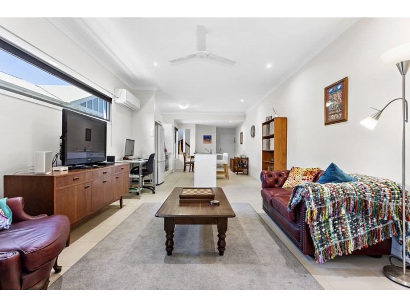 1/28 Railway Terrace, Corinda QLD 4075