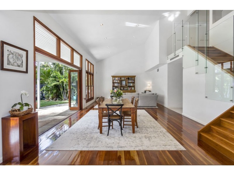 41 McDonald Street, Hawthorne QLD 4171