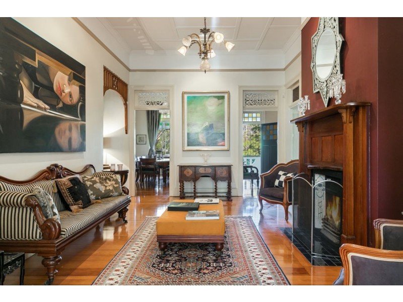 23 Molonga Terrace, Graceville QLD 4075