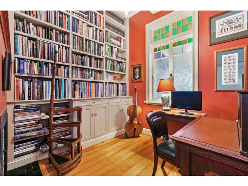 23 Molonga Terrace, Graceville QLD 4075