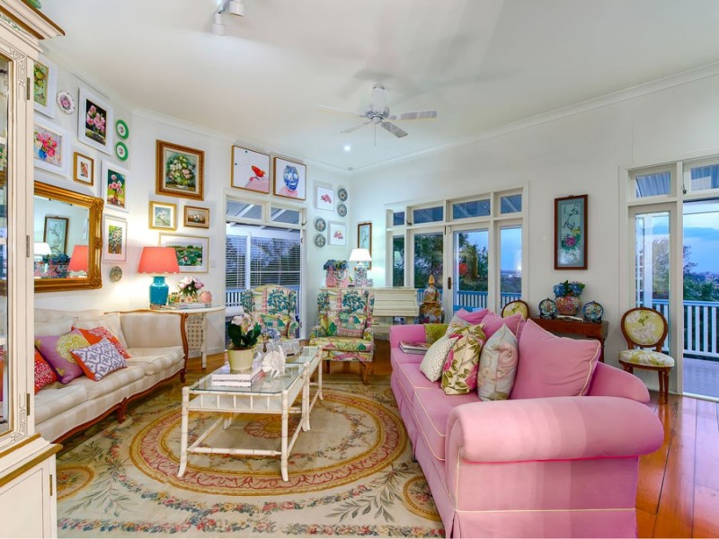 19 Rosebery Street, Highgate Hill QLD 4101