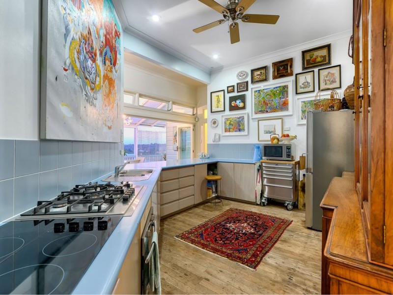 19 Rosebery Street, Highgate Hill QLD 4101