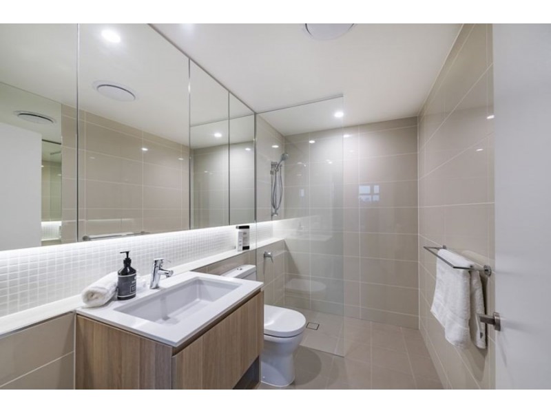 5310/331 MacArthur Avenue, Hamilton QLD 4007