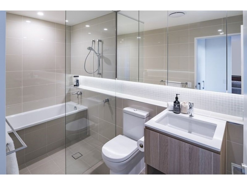 5310/331 MacArthur Avenue, Hamilton QLD 4007