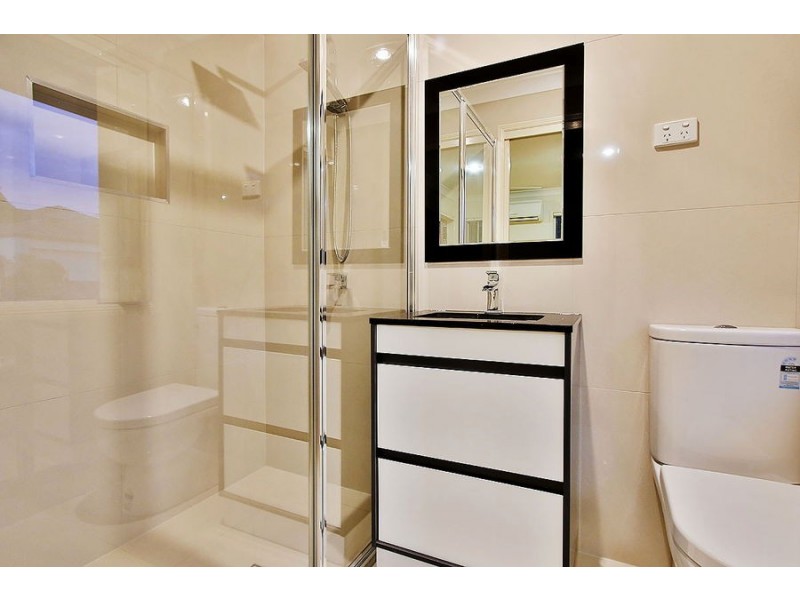 21 Nisbet Street, Westlake QLD 4074