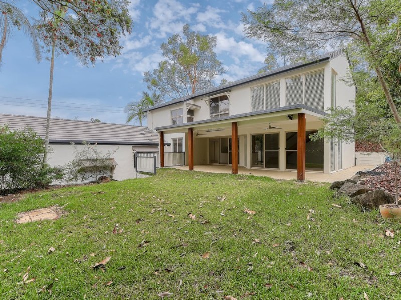 25 Fleming Road, Chapel Hill QLD 4069