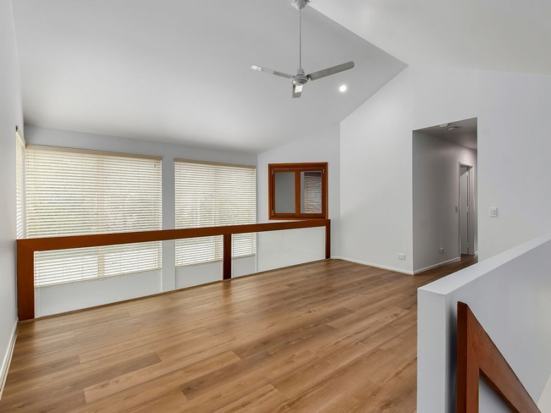 25 Fleming Road, Chapel Hill QLD 4069