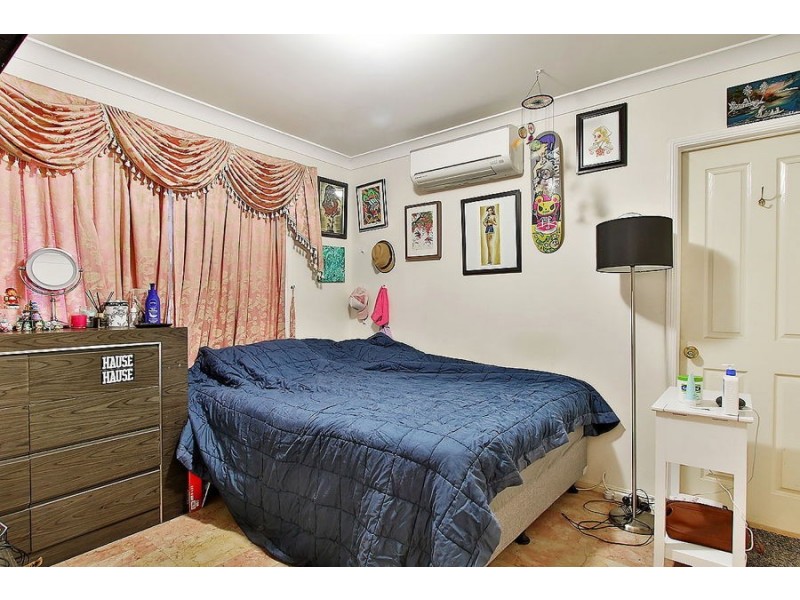 4 Daintree Place, Riverhills QLD 4074