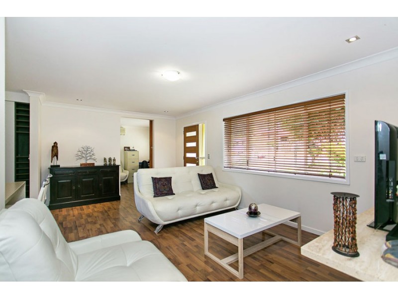34 Regency Place, Mudgeeraba QLD 4213