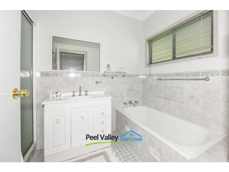 24 Ford Street, Tamworth NSW 2340