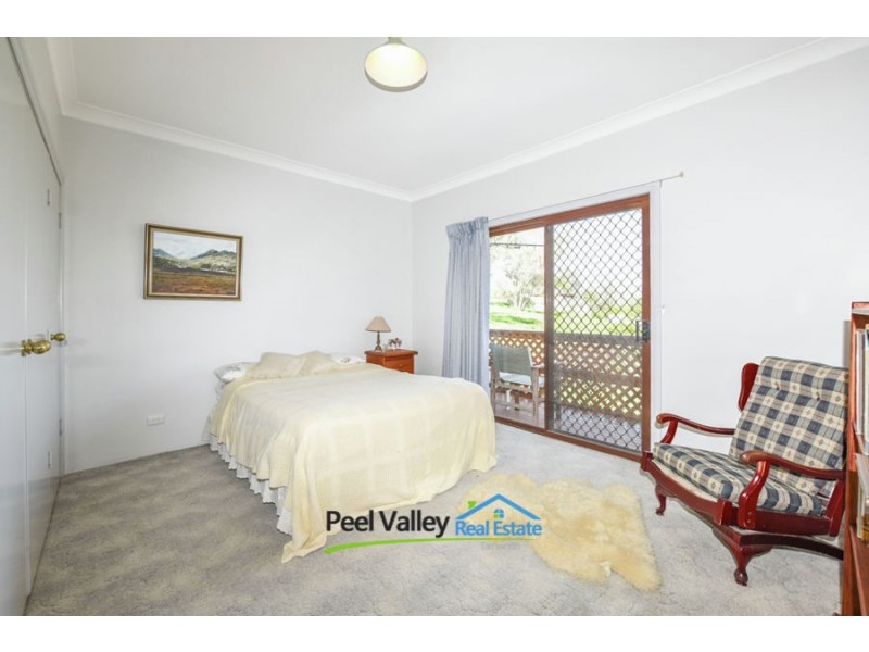 24 Ford Street, Tamworth NSW 2340