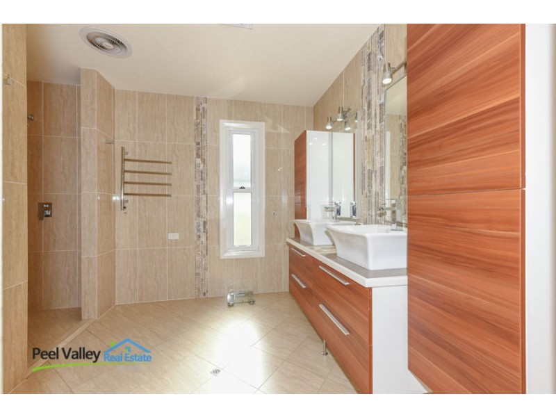 291 Gaol Creek Road, Moonbi NSW 2353