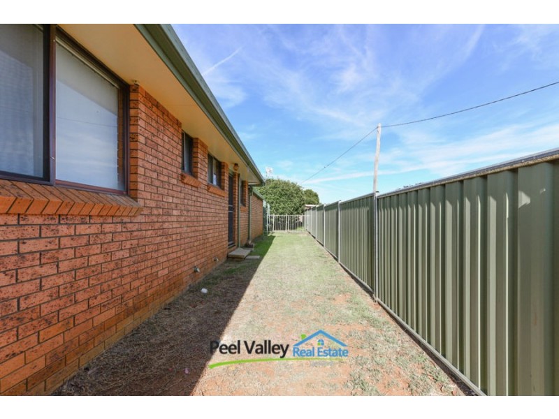 2/259 Goonoo Goonoo Road, Tamworth NSW 2340