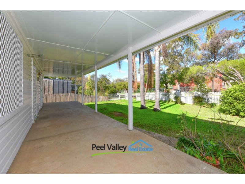 15 Willis Street, Tamworth NSW 2340