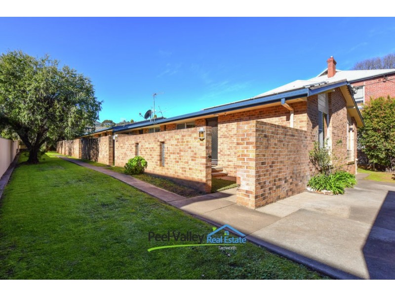 Unit 1/98A Carthage Street, Tamworth NSW 2340
