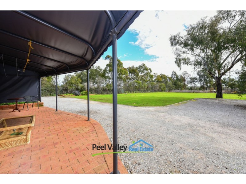 12 Coorigil Street, Tamworth NSW 2340
