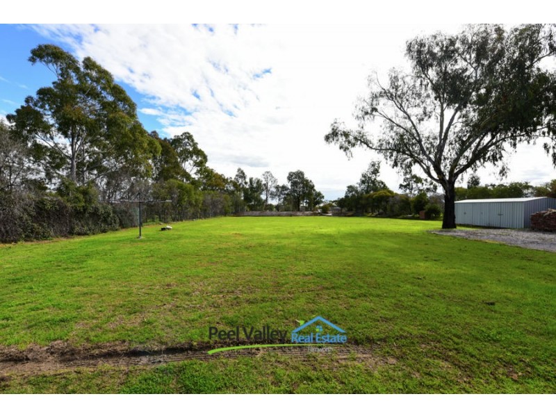 12 Coorigil Street, Tamworth NSW 2340