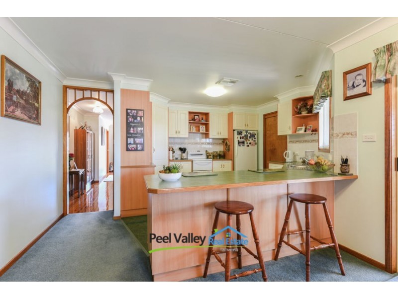 7 Ebony Close, Tamworth NSW 2340