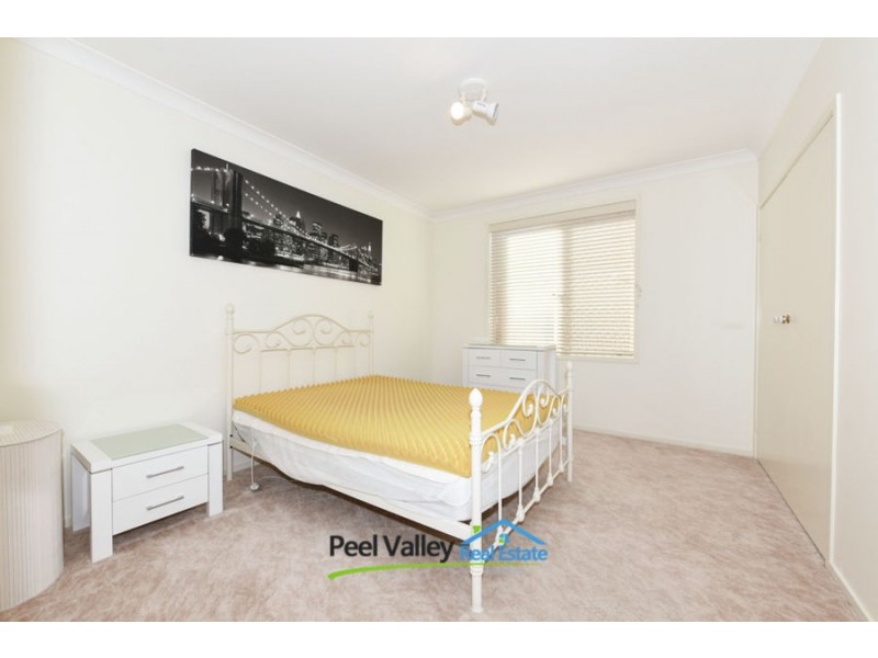 18 Overlanders Way, Tamworth NSW 2340