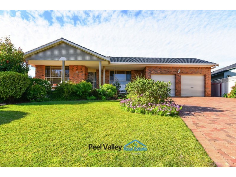 18 Overlanders Way, Tamworth NSW 2340