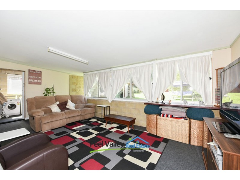 29 Hyman Street, Tamworth NSW 2340