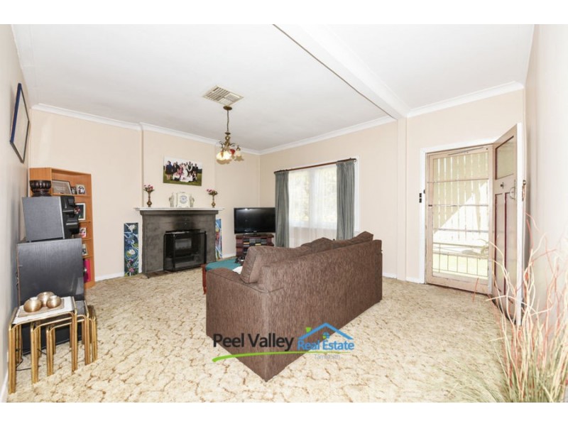 29 Hyman Street, Tamworth NSW 2340