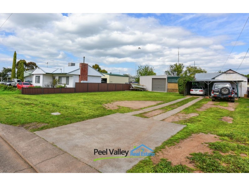 9 Cobley Avenue, Tamworth NSW 2340