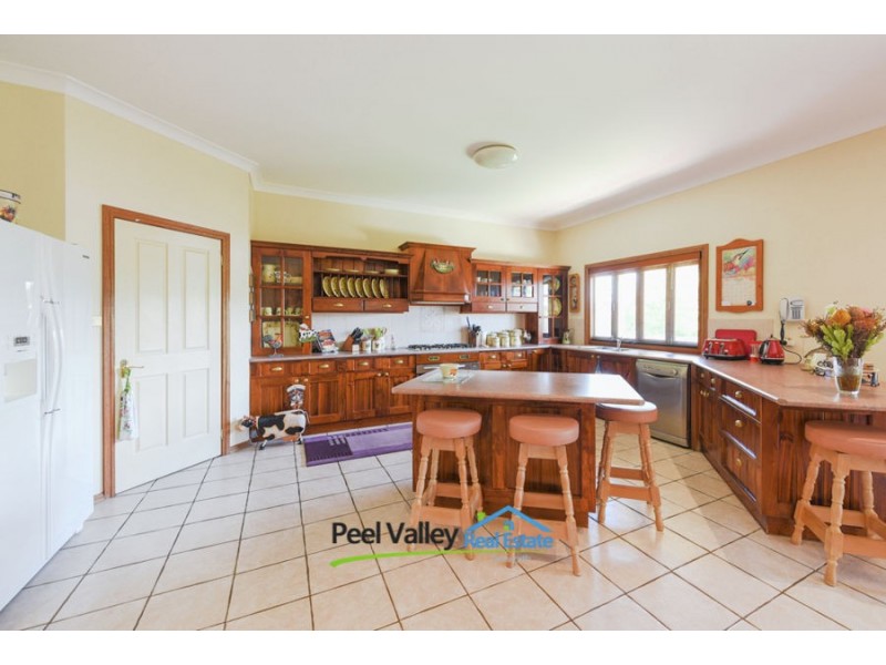24 Parry Street, Tamworth NSW 2340
