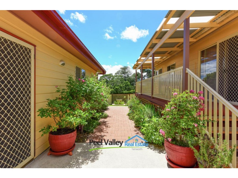 24 Parry Street, Tamworth NSW 2340