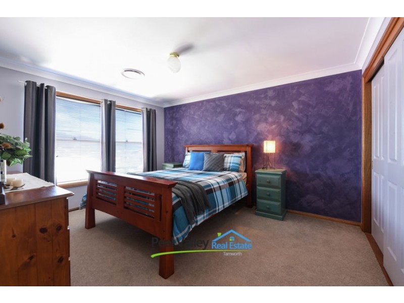 24 Parry Street, Tamworth NSW 2340