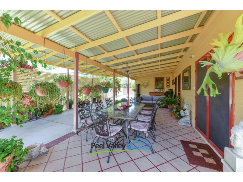 24 Parry Street, Tamworth NSW 2340