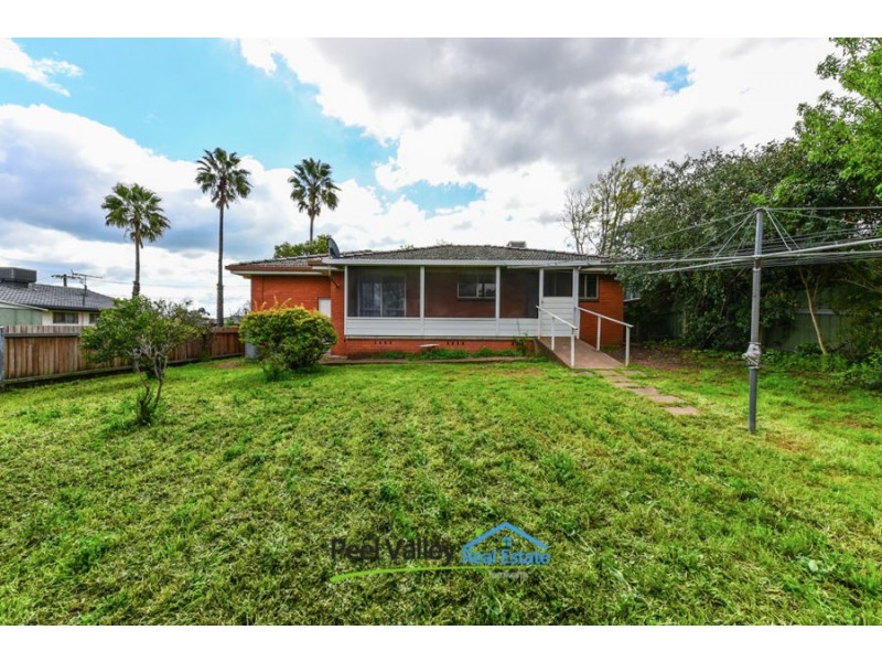 8 Ernest Street, Tamworth NSW 2340