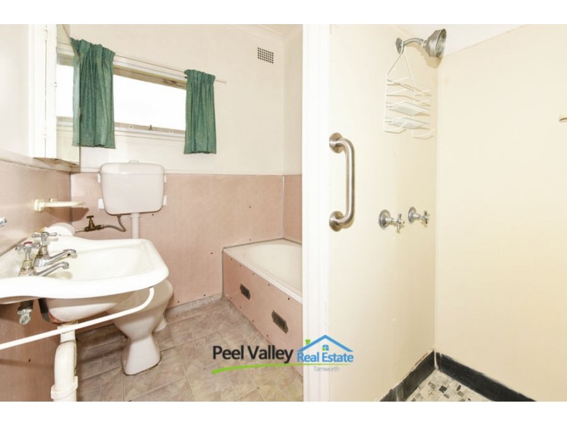 18 Jill Street, Tamworth NSW 2340