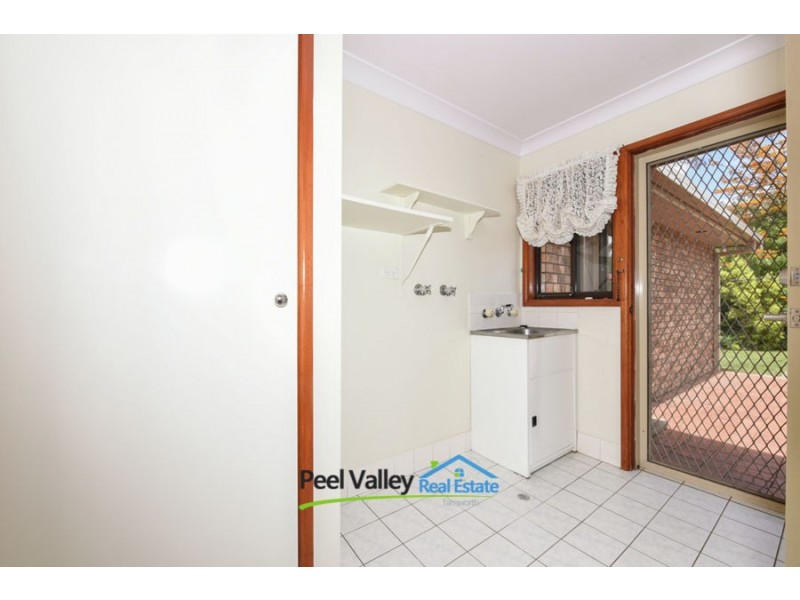 11 Nowland Crescent, Tamworth NSW 2340