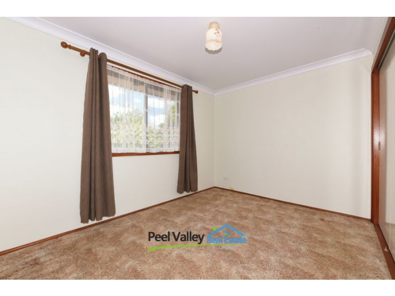 11 Nowland Crescent, Tamworth NSW 2340